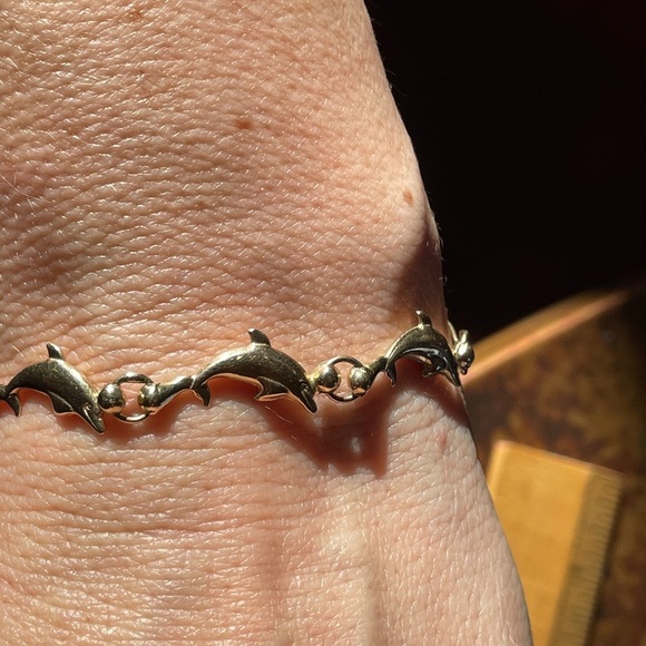 14k Italian gold dolphin bracelet - Picture 3 of 6